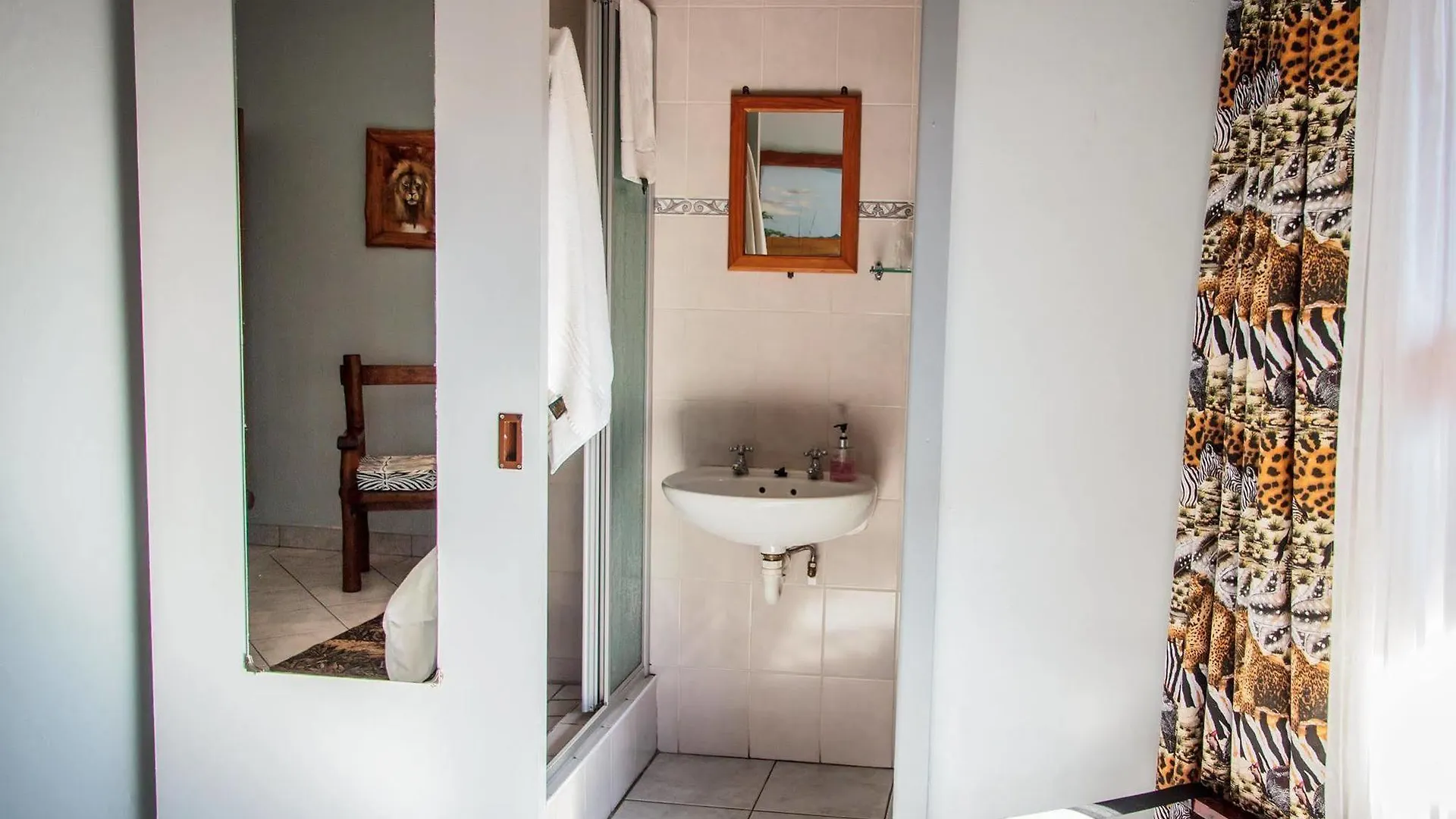 La Mer Guesthouse Port Elizabeth 3*,